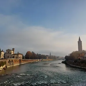 Apartment Dreaming Adige River, Verona